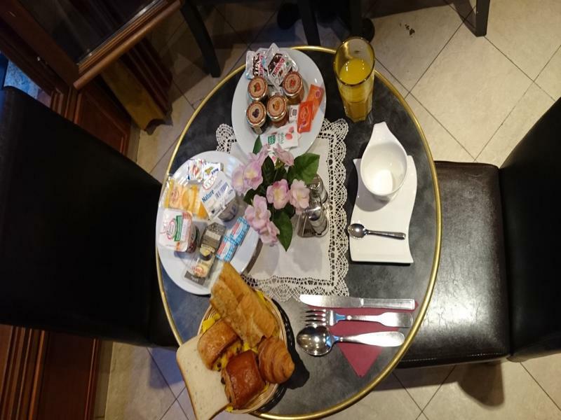 Korner Montmartre Hotel Paris Eksteriør billede
